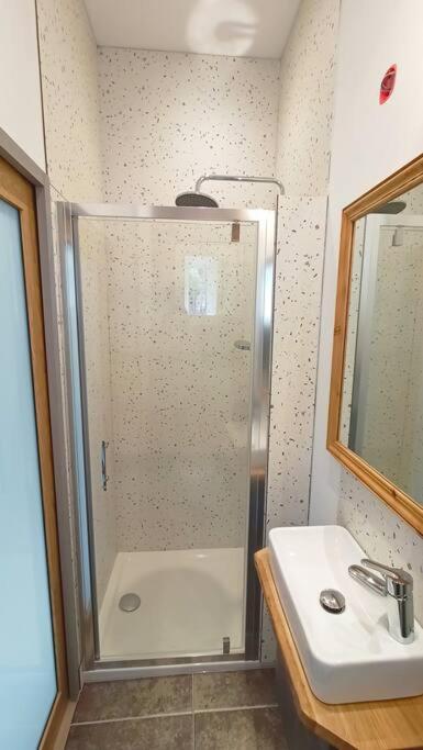 Le Raffine Apartment Millau Ngoại thất bức ảnh